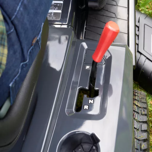ALKO 13-92.6 HDS-A oldalkidobós fűnyíró traktor