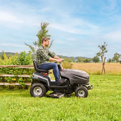 ALKO 14-92.6 HDS-A oldalkidobós fűnyíró traktor