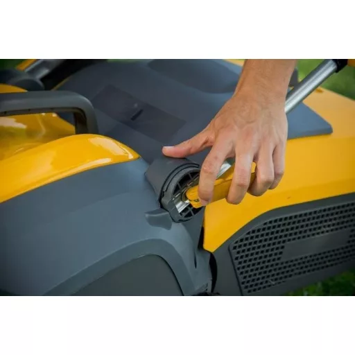 STIGA SV 415 E elektromos gyepszellőztető