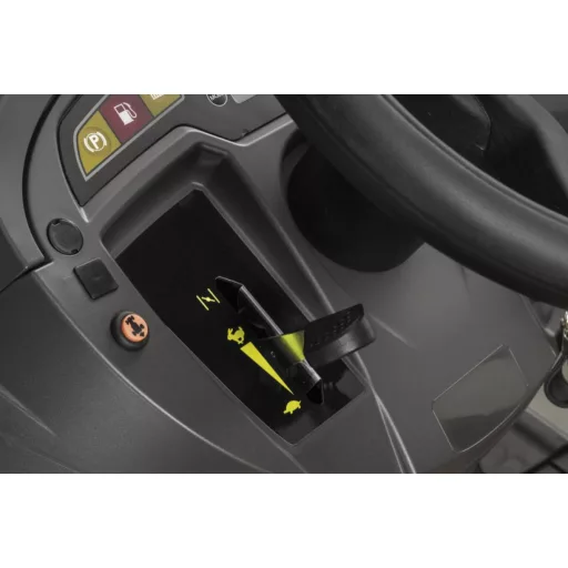 STIGA TORNADO 7108 W oldalkidobós fűnyíró traktor