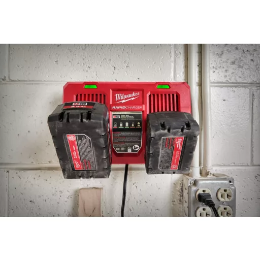 Milwaukee M18 DFC duál gyorstöltő
