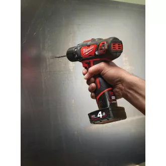 Milwaukee M12 BDD-402C akkumulátoros fúrócsavarozó