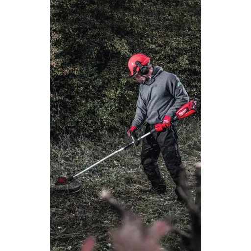 Milwaukee M18 BLLT-0 akkumulátoros szegélynyíró