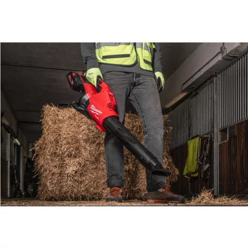 Milwaukee M18 F2BL-802 akkumulátoros lombfúvó