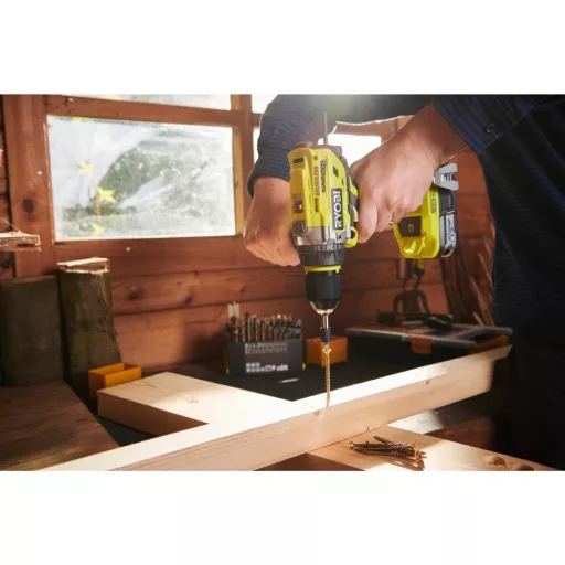 Ryobi R18PD7-220B akkumulátoros ütvefúró-csavarozó