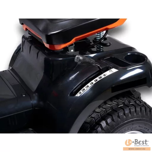 Oleo-Mac 109L/19KV oldalkidobós fűnyíró traktor
