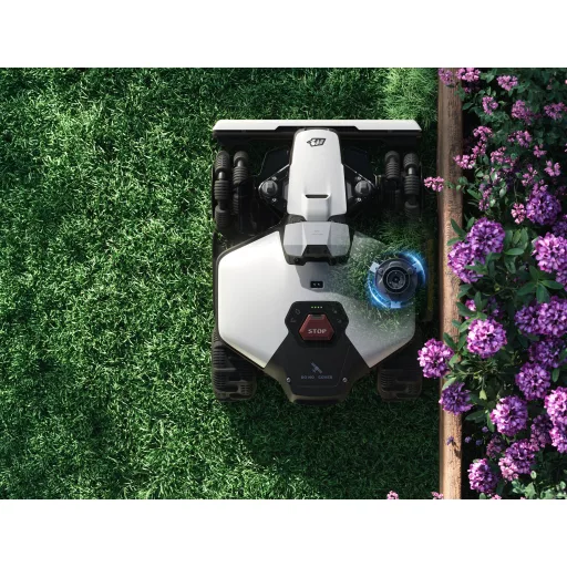 LUBA mini 2 AWD 1000 robotfűnyíró