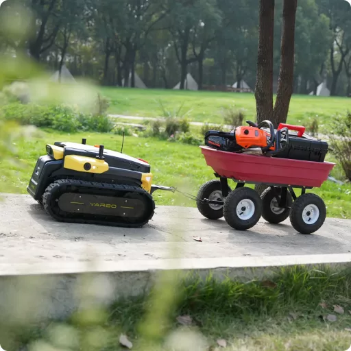 Yarbo Core kerti robot