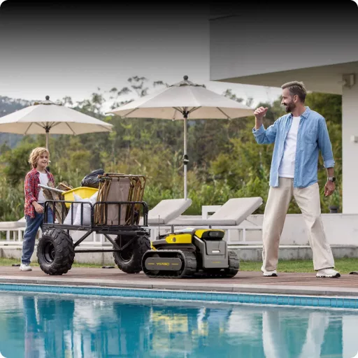 Yarbo Core kerti robot